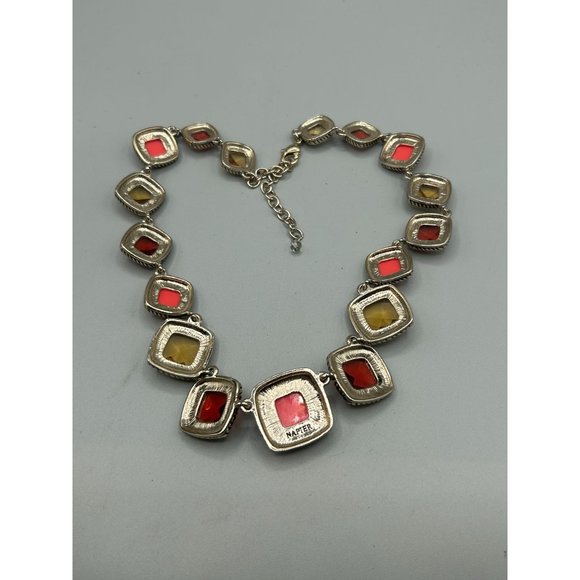 Signed NAPIER Contemporary Necklace Faceted Acrylic Stones Warm Earthy Red Color - Picture 8 of 9